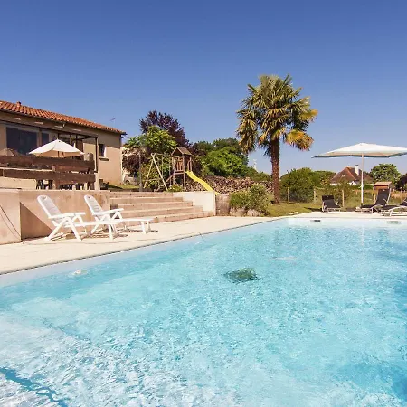 Cozy Holiday In With Swimming Pool Сasa de vacaciones *